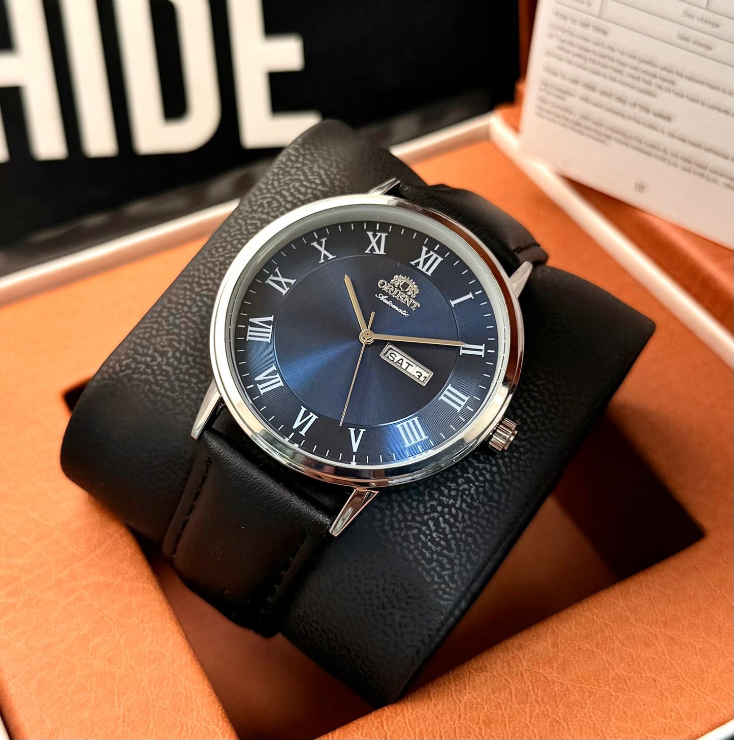 Reloj Refinado Orient Semi-Automático