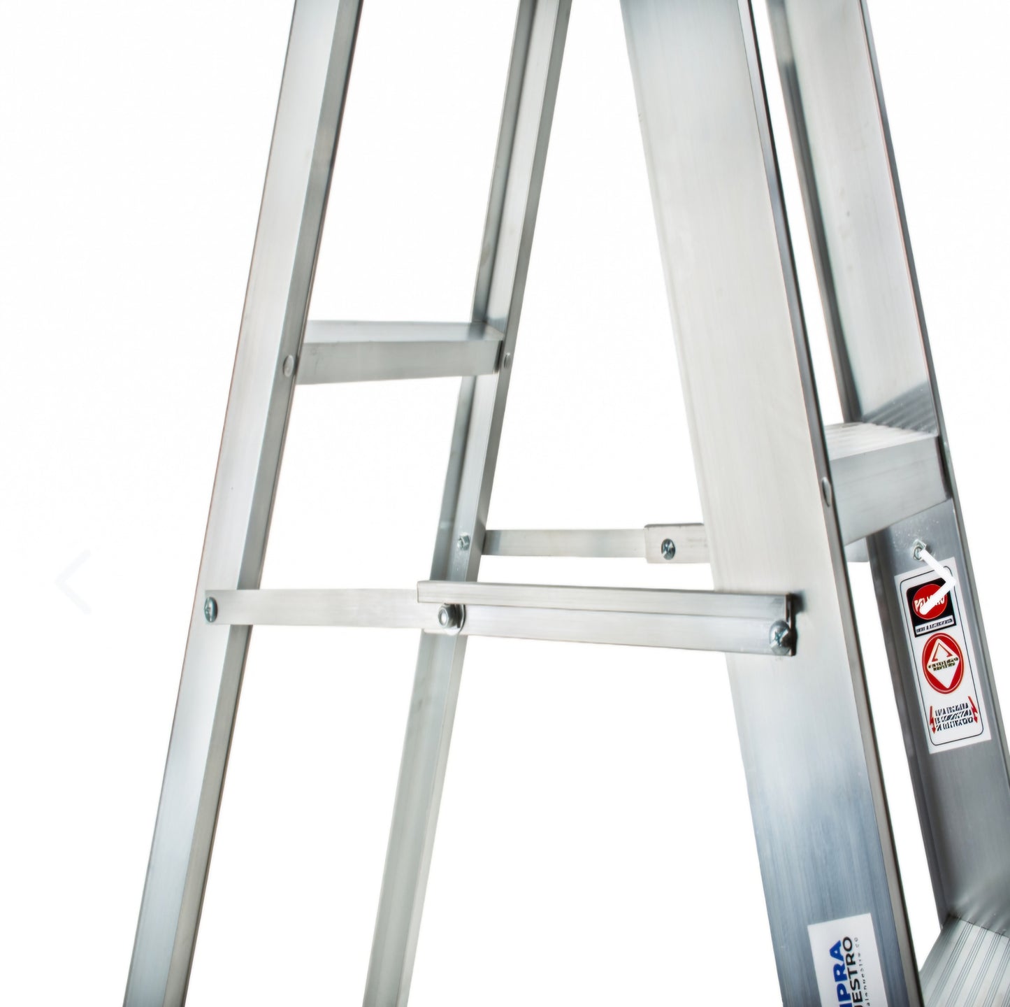 ESCALERA 6 PASOS 180 CM USO PESADO